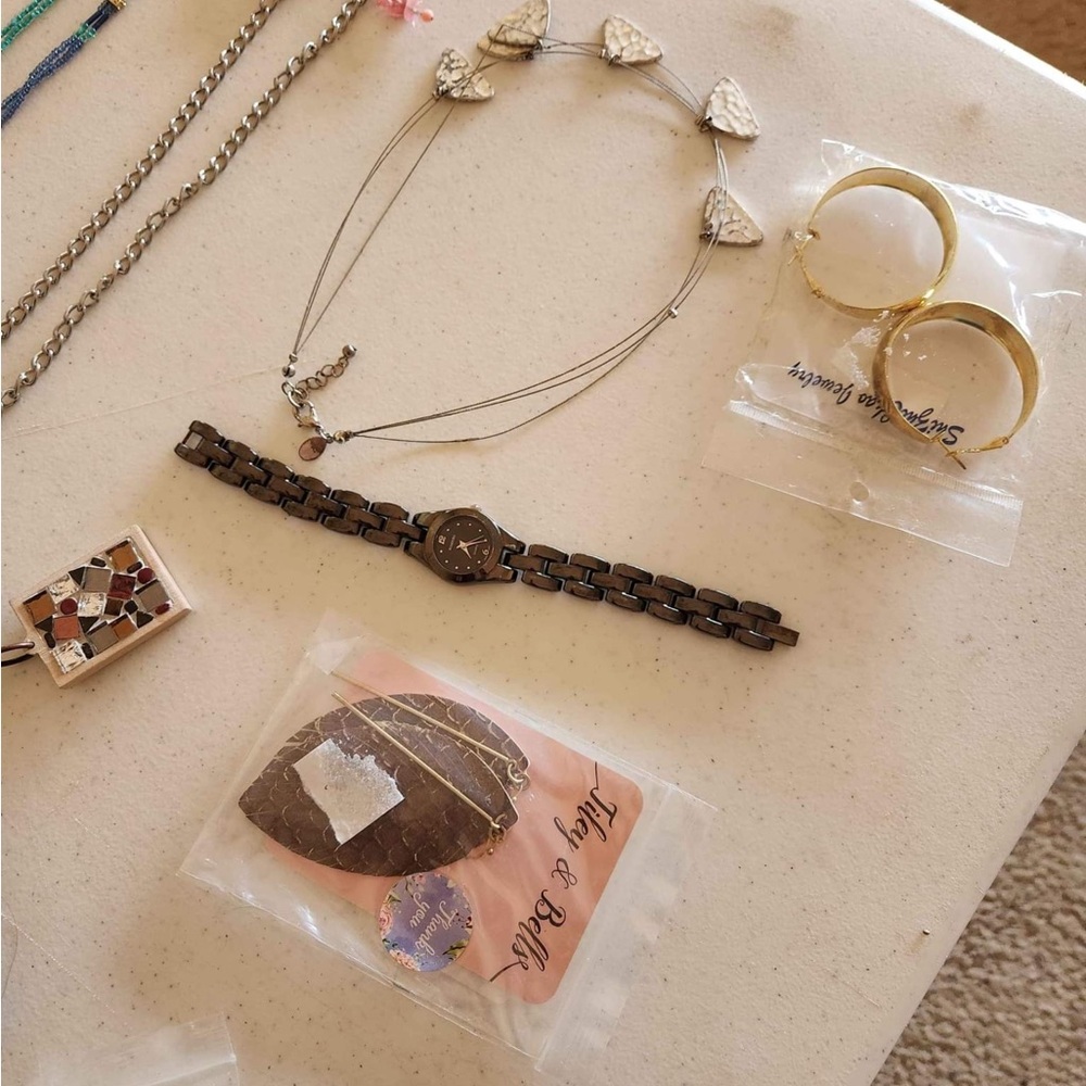 24pc Jewelry Bundle - Picture 3 of 8